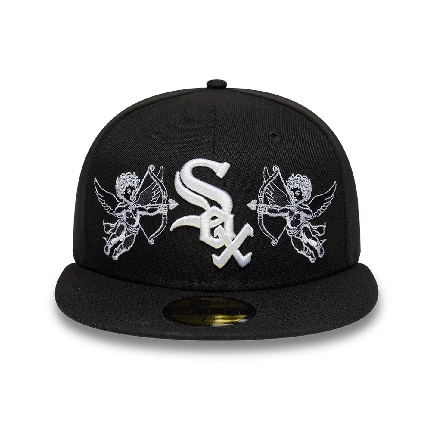 Pictured is this MLB Cherub Chicago White Sox 59FIFTY Fitted cap in black. 2