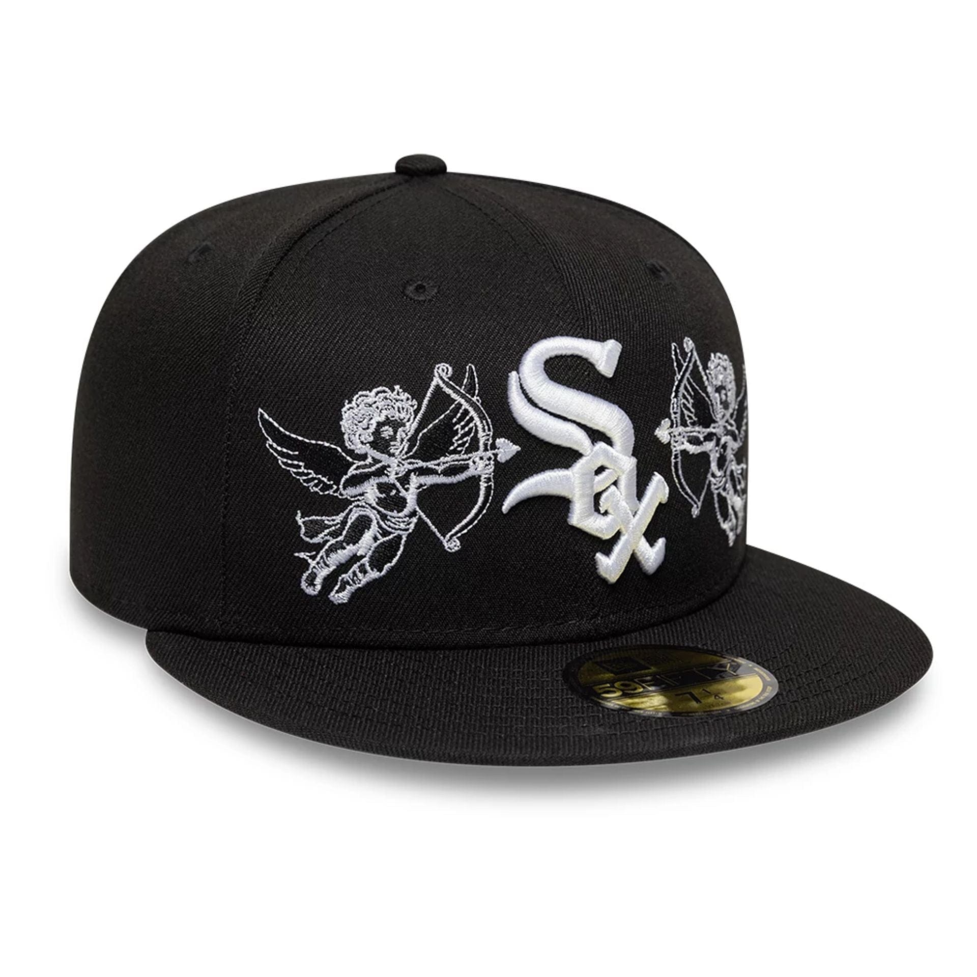 Pictured is this MLB Cherub Chicago White Sox 59FIFTY Fitted cap in black. 3