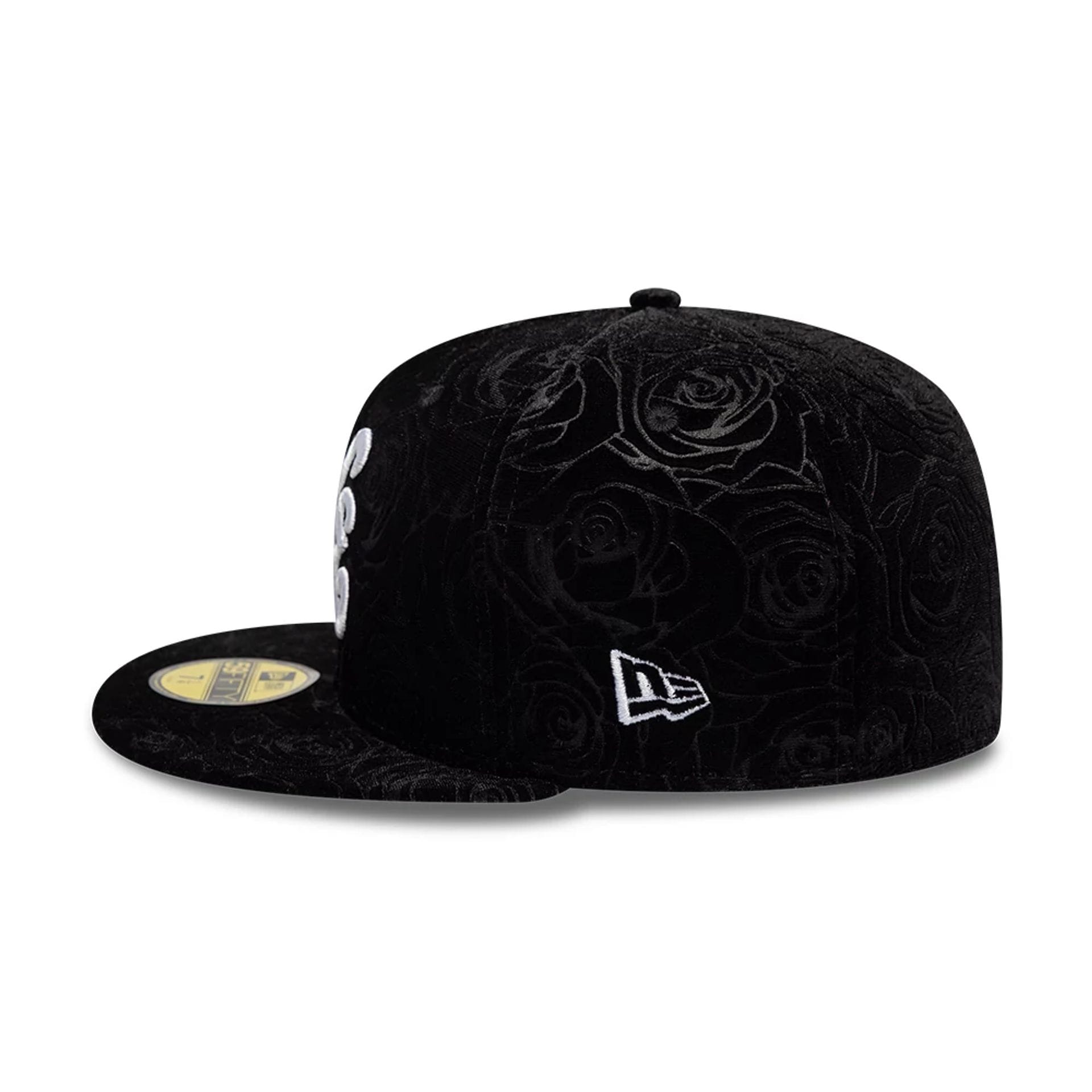 New Era Floral Velour Black 59FIFTY Fitted Cap | NEC UK