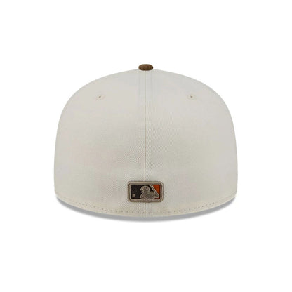 Pictured is this MLB Cord Visor New York Yankees 59FIFTY Fitted cap in white. 7