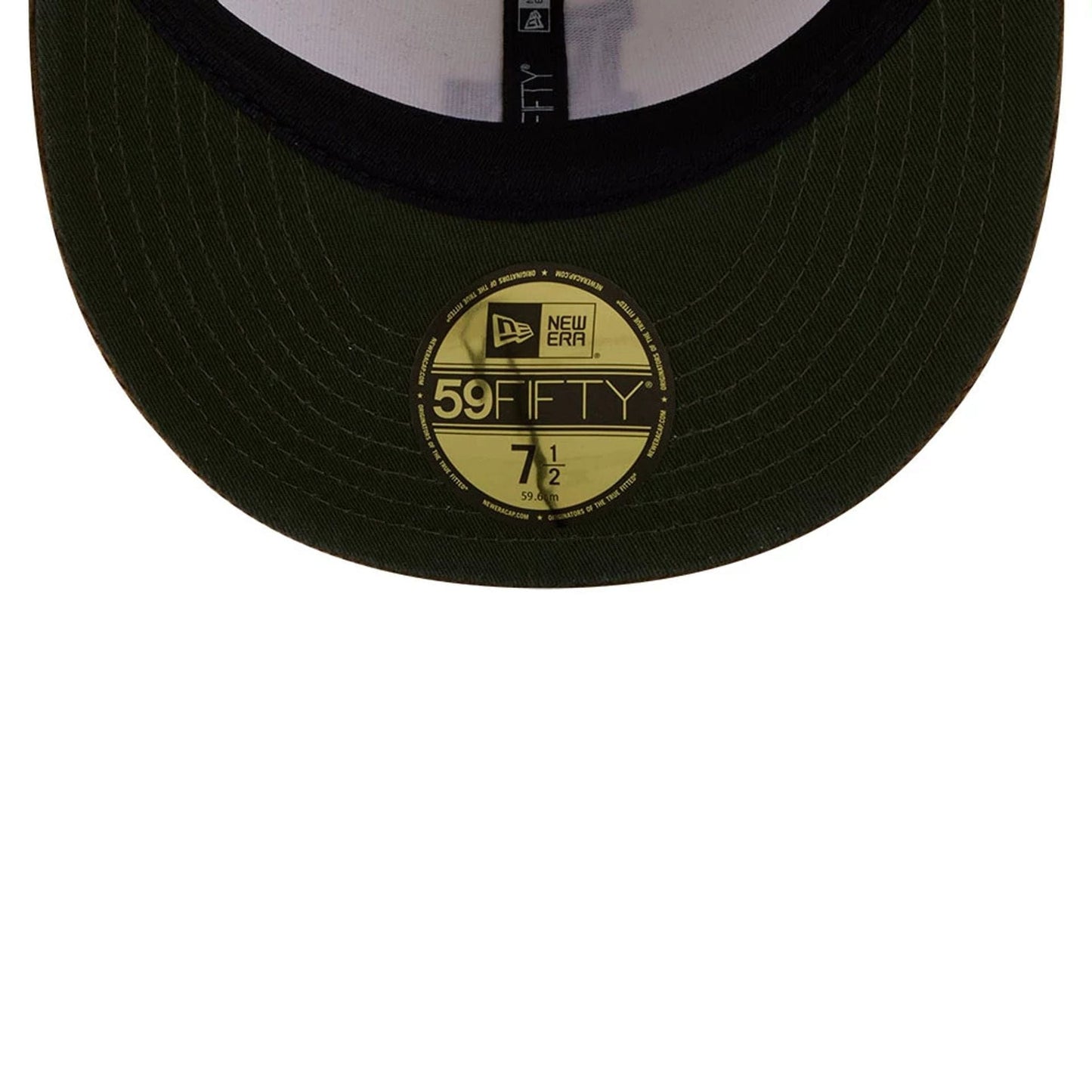 Pictured is this MLB Cord Visor LA Dodgers 59FIFTY Fitted cap in white. 2