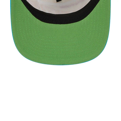 Pictured is this NBA Conference Script New York Knicks 19TWENTY cap in white. 2