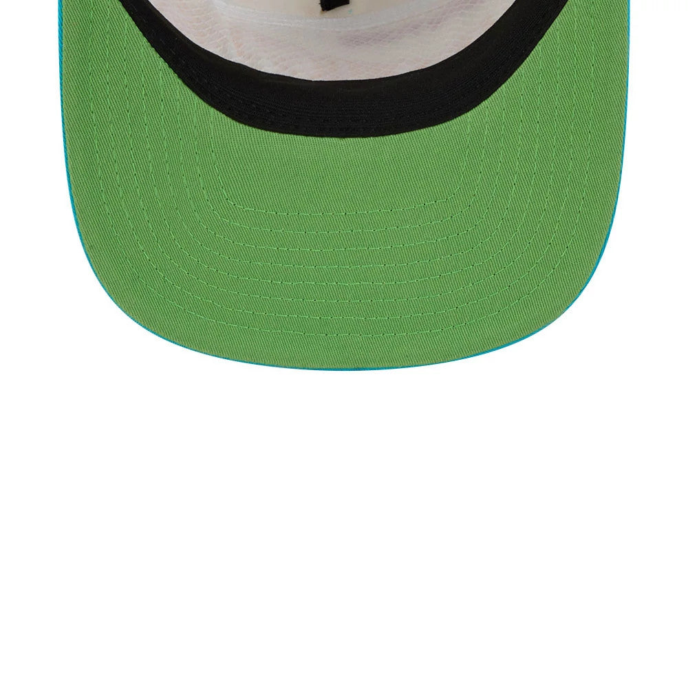Pictured is this NBA Conference Script New York Knicks 19TWENTY cap in white. 2