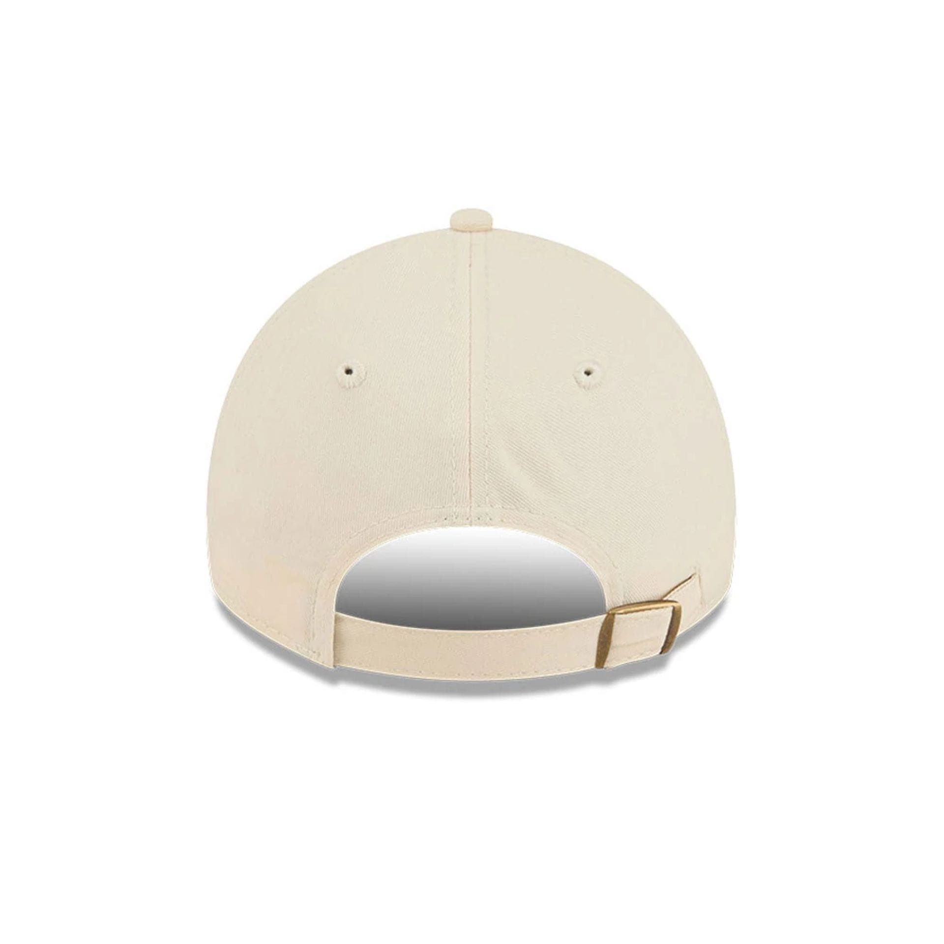 Pictured is this NBA Team Logo LA Lakers Casual Classic cap in beige. 7