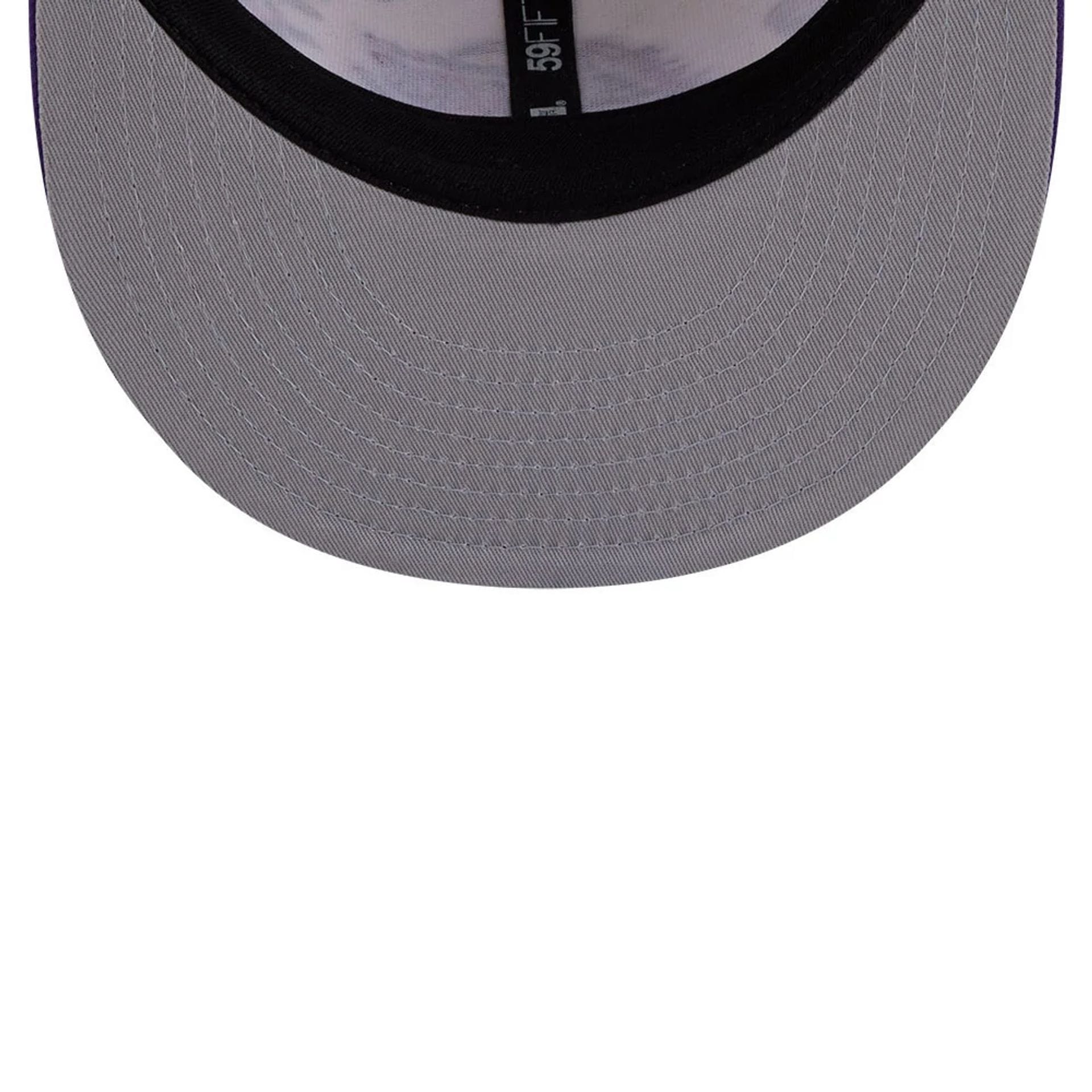 Pictured is this Space Jam Tune Squad LA Lakers 59FIFTY Fitted cap in White. 2