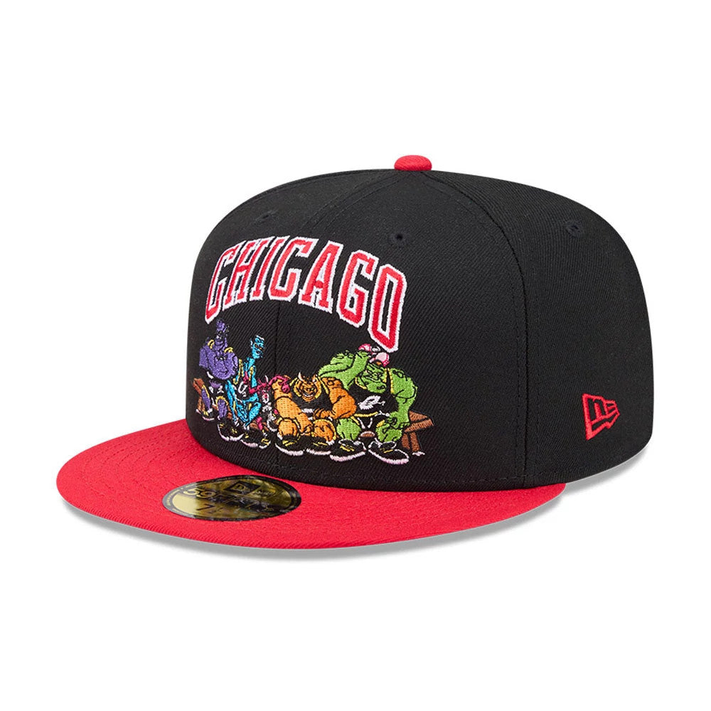 Pictured is this Space Jam Monstars Chicago Bulls 59FIFTY Fitted cap in Black. 4