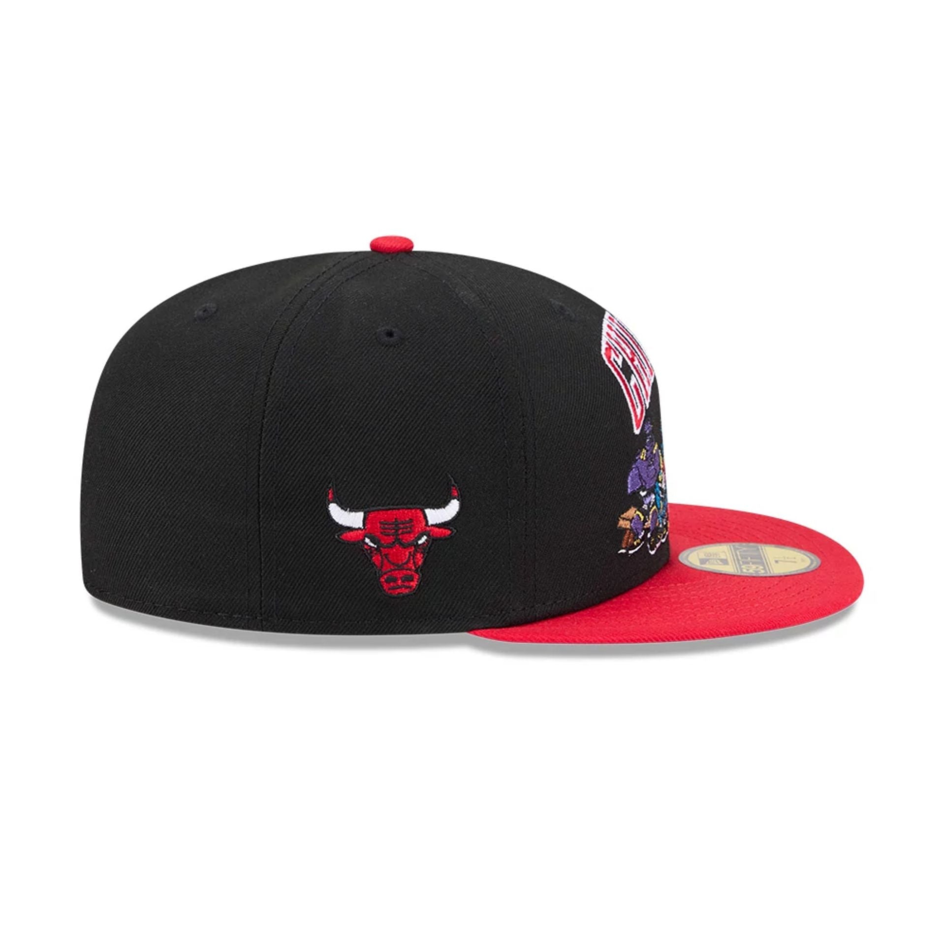 Pictured is this Space Jam Monstars Chicago Bulls 59FIFTY Fitted cap in Black. 6