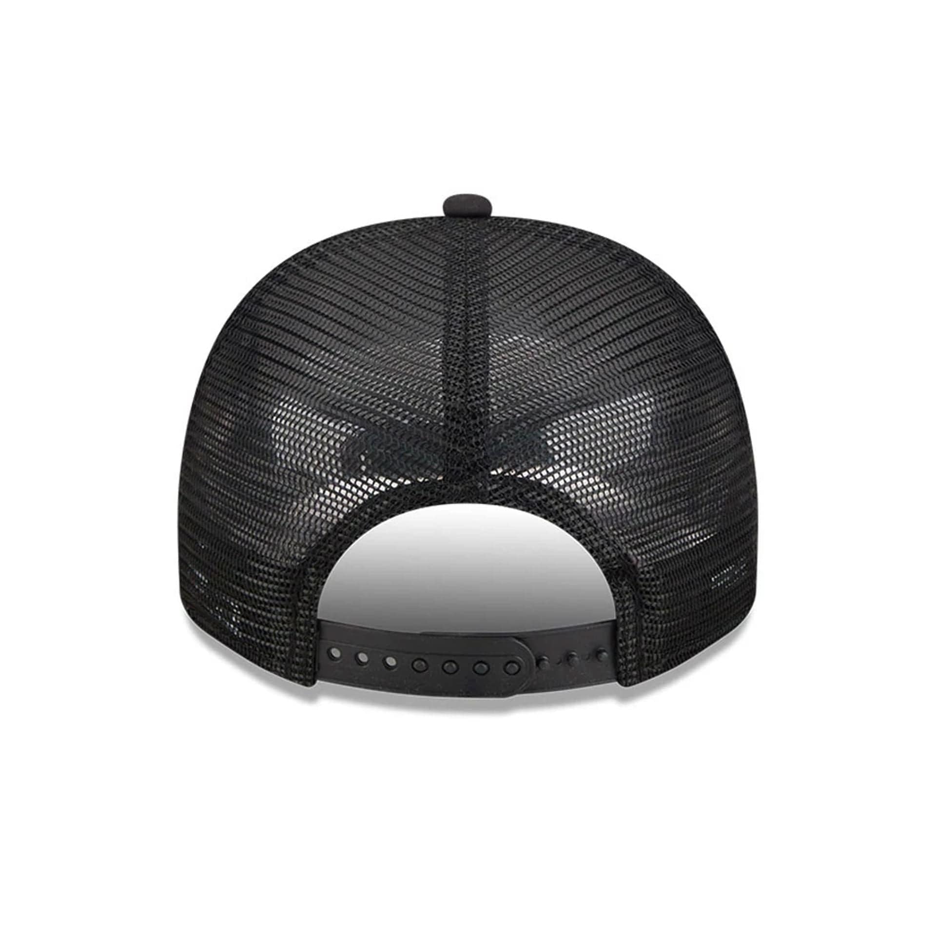 Pictured is this Womens DC Batgirl 9FIFTY A-Frame Snapback cap in black. 7