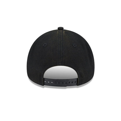 Pictured is this MLB Star Visor New York Yankees 9FORTY A-Frame cap in black. 6