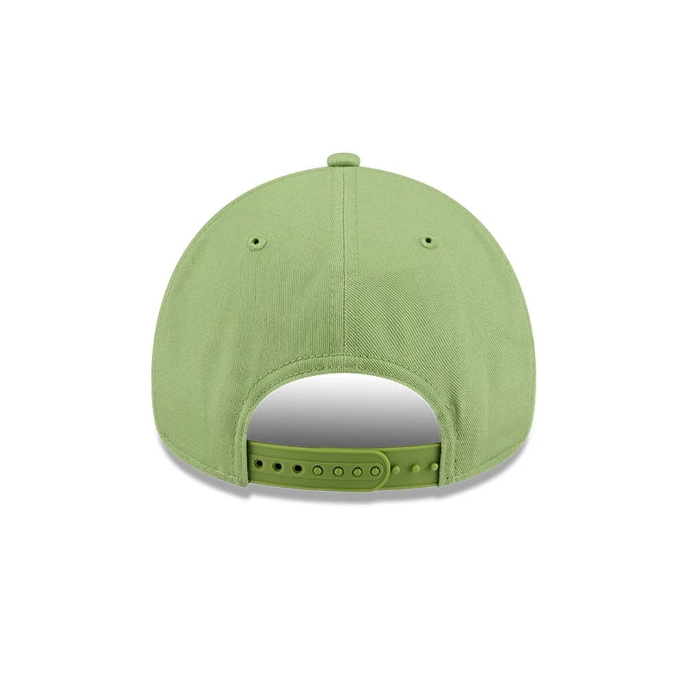 Pictured is this MLB Strawberry Matcha LA Dodgers 9FORTY A-Frame cap in green. 7