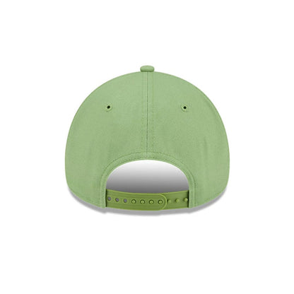 Pictured is this MLB Strawberry Matcha Boston Red Sox 9FORTY A-Frame cap in green. 7