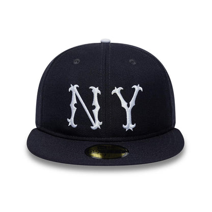 Pictured is this MLB Cooperstown New York Highlanders 59FIFTY Fitted cap in navy. 3