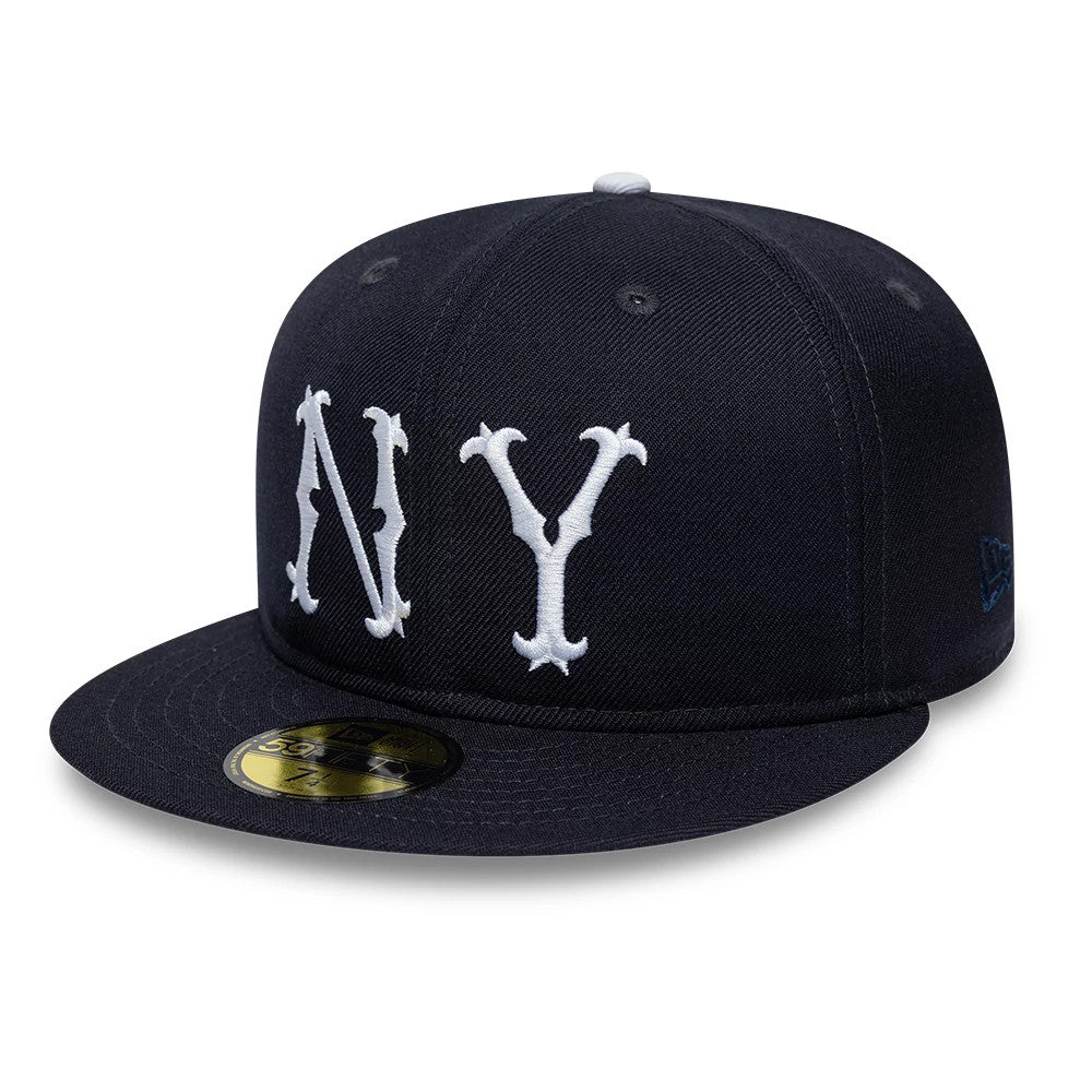 Pictured is this MLB Cooperstown New York Highlanders 59FIFTY Fitted cap in navy. 1