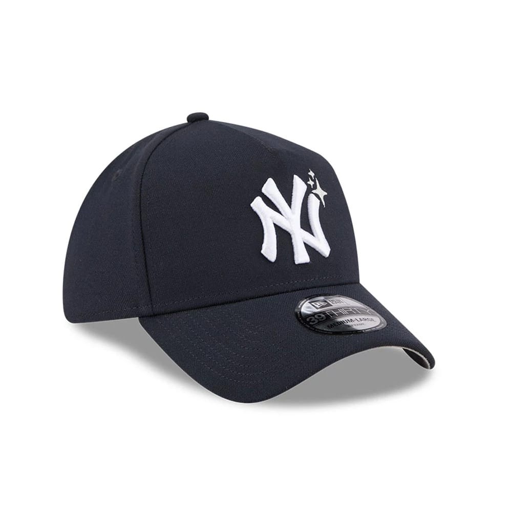 Pictured is this MLB Glow Stars New York Yankees 39THIRTY A-Frame Stretch Fit cap in navy. 4