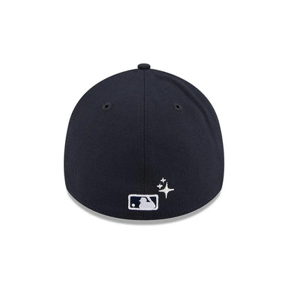 Pictured is this MLB Glow Stars New York Yankees 39THIRTY A-Frame Stretch Fit cap in navy. 5