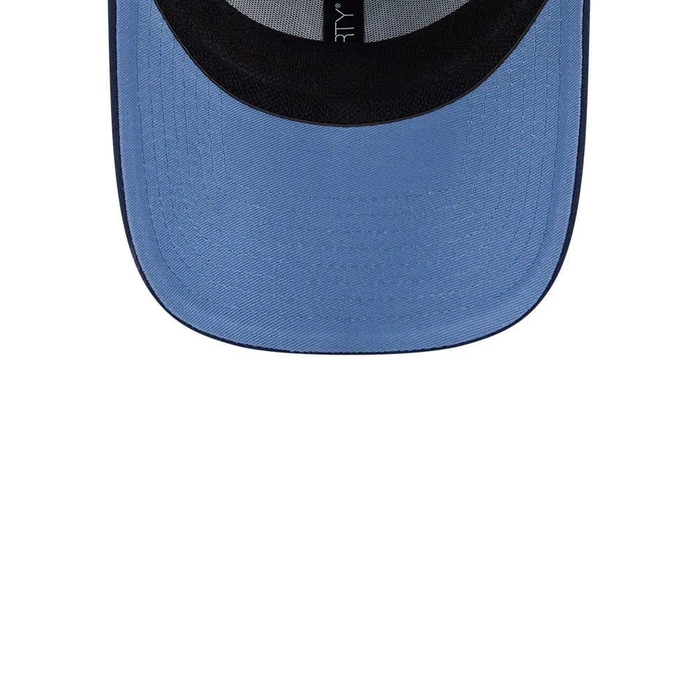 Pictured is this MLB Faded Oceanside New York Yankees 39THIRTY Stretch Fit cap in dark blue. 2