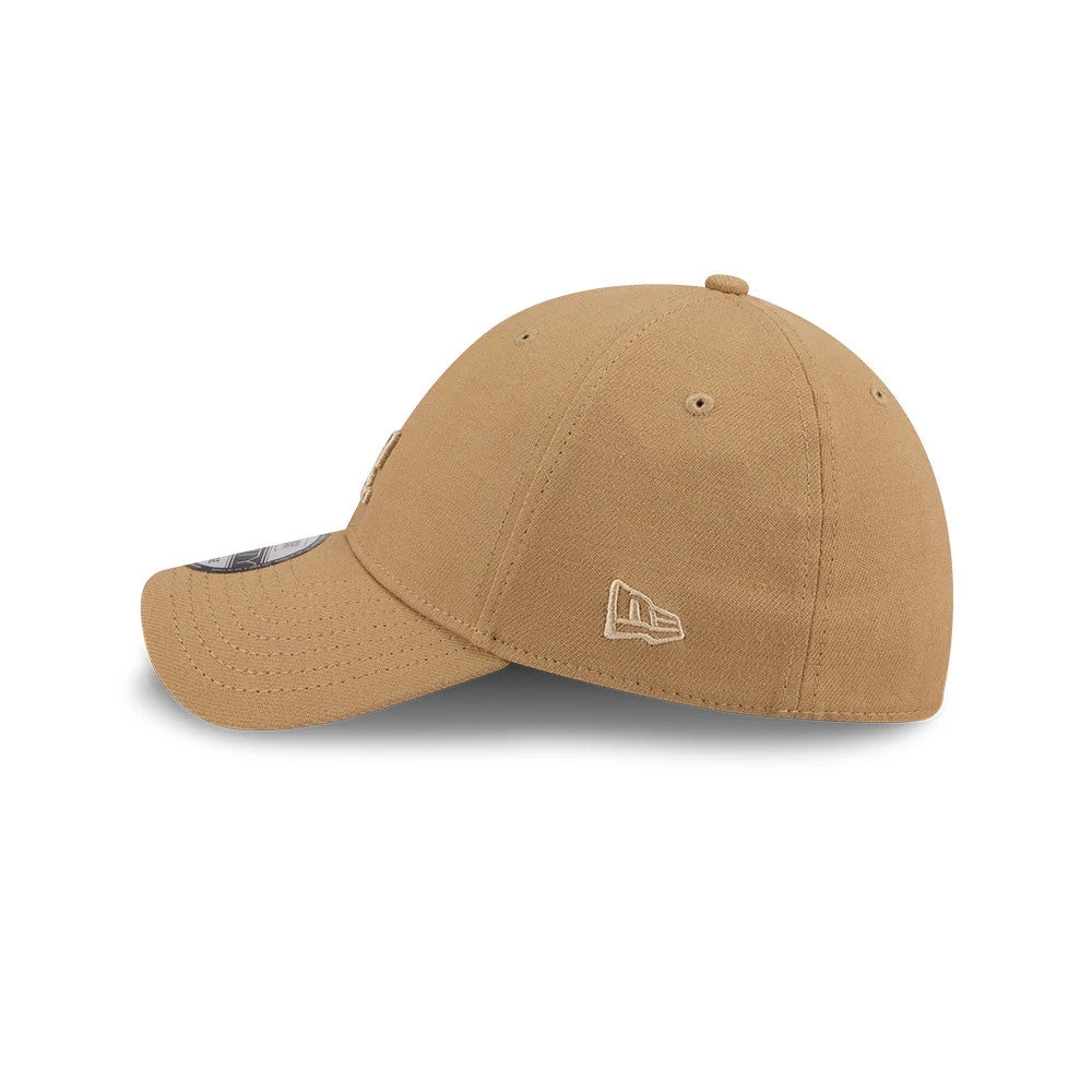 Pictured is this MLB LA Dodgers 39THIRTY Stretch Fit cap in beige. 5