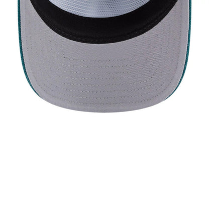 Pictured is this MLB Duck Canvas Athletics 19TWENTY cap in green. 2