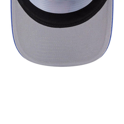 New York Mets MLB Duck Canvas Pastel Blue New Era 19TWENTY Adjustable Cap, inside view showing the grey undervisor, a black sweatband, and the blue edge of the cap peeking through the interior.