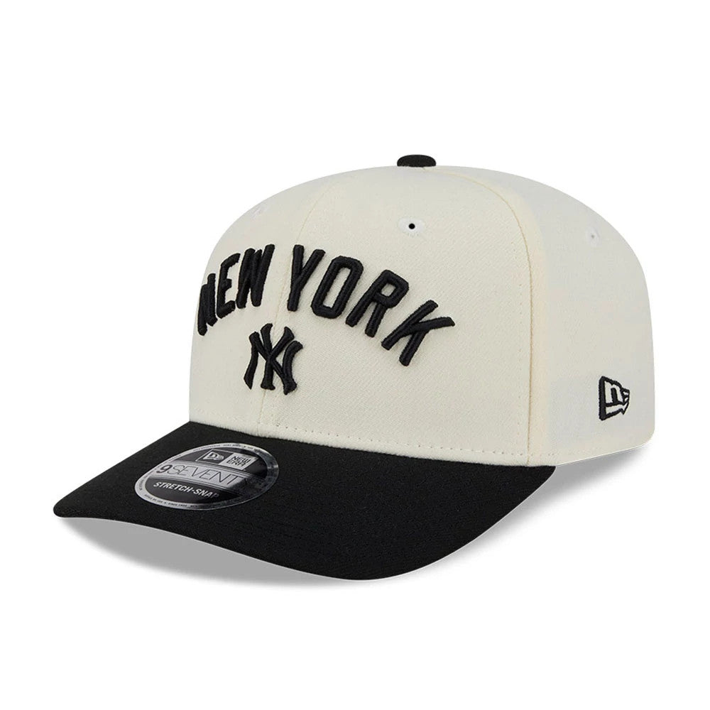 Pictured is this MLB 2 Tone New York Yankees 9SEVENTY Stretch Snap cap in cream & black. 1