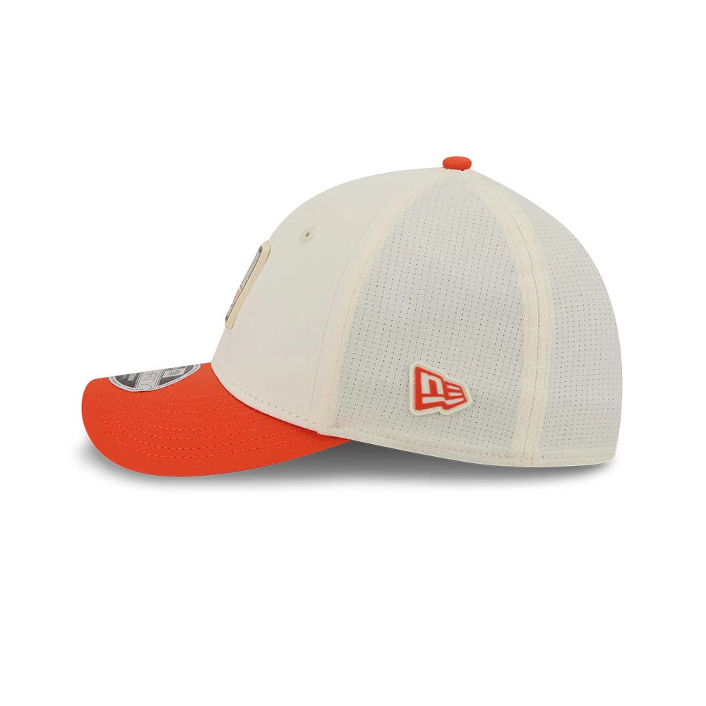 Pictured is this NFL Training 2026 Cleveland Browns 39THIRTY M-Crown Stretch Fit cap in white. 6