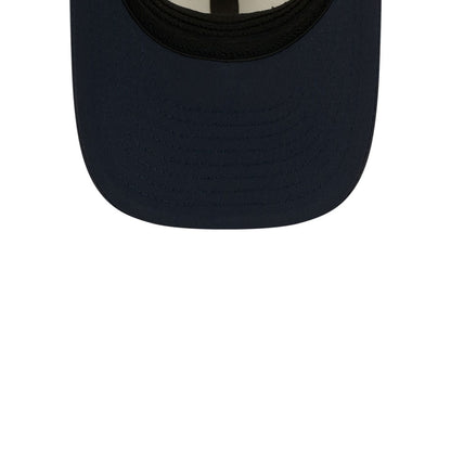 Pictured is this NFL Training 2026 Chicago Bears 39THIRTY M-Crown Stretch Fit cap in white. 7