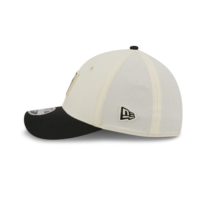 Pictured is this NFL Training 2026 Cincinnati Bengals 39THIRTY M-Crown Stretch Fit cap in white. 5
