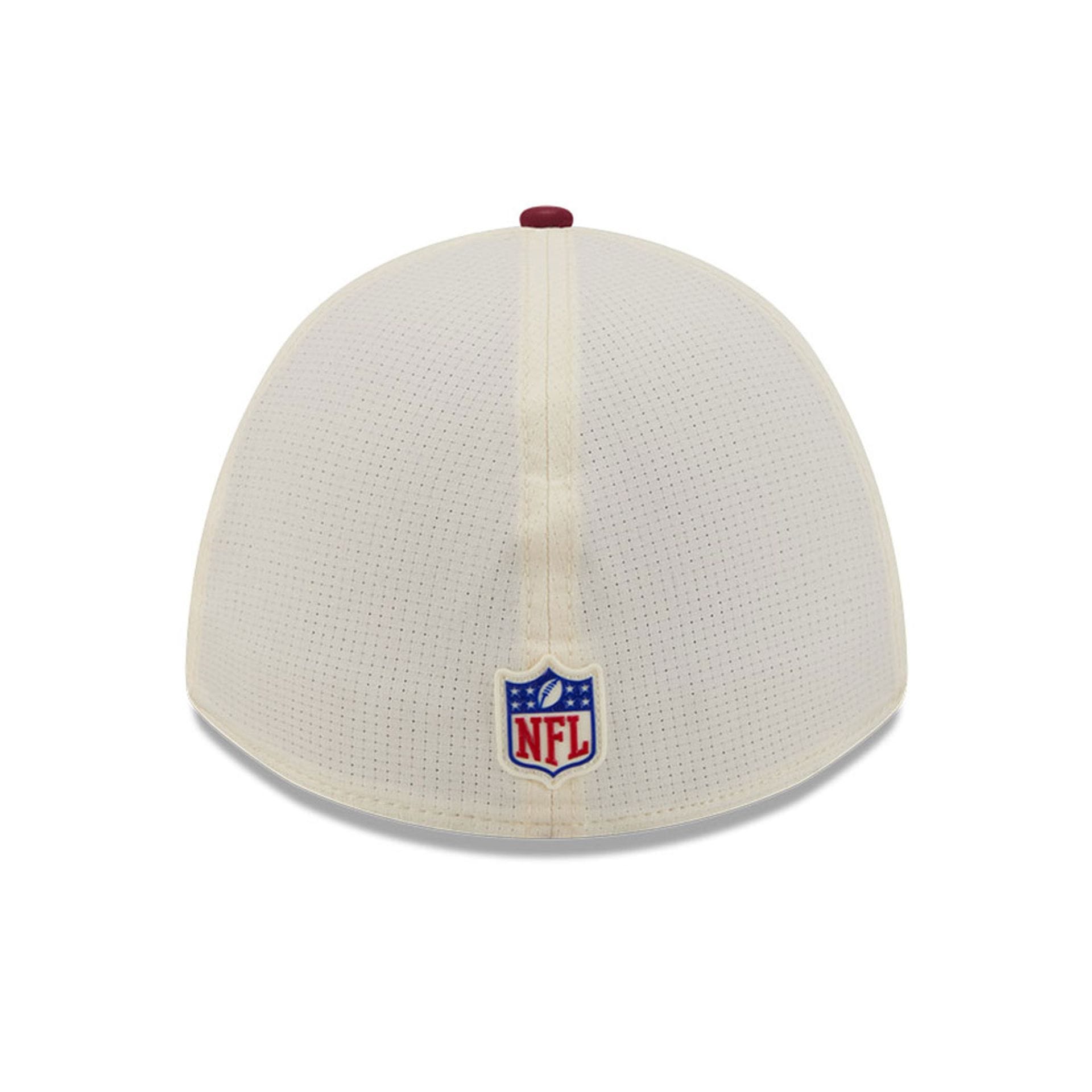 Pictured is this NFL Training 2026 Washington Commanders 39THIRTY M-Crown Stretch Fit cap in white. 6
