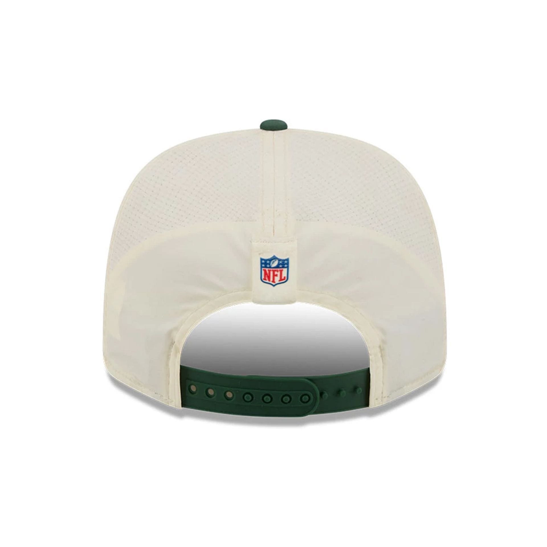 Pictured is this NFL Training 2026 Green Bay Packers 9SEVENTY Stretch Snap cap in white. 6