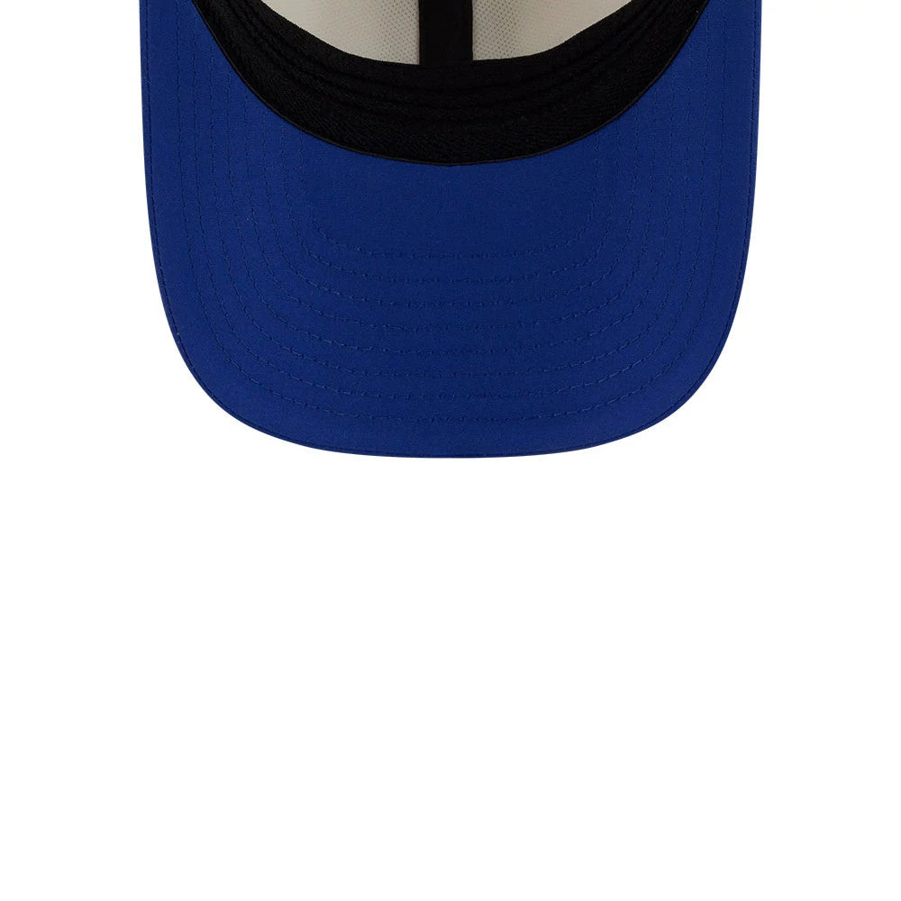Pictured is this NFL Training 2026 New York Giants 39THIRTY M-Crown Stretch Fit cap in white. 7