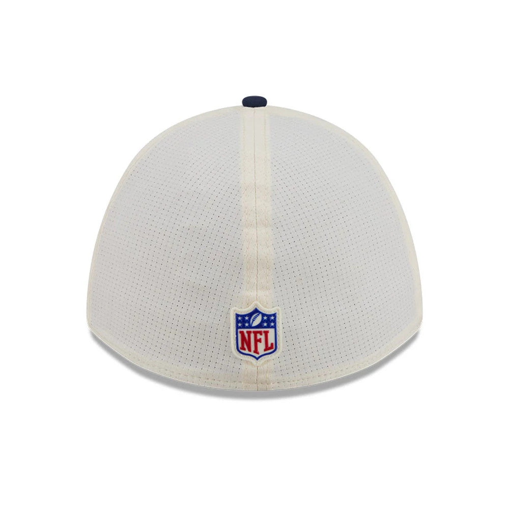Pictured is this NFL Training 2026 New England Patriots 39THIRTY M-Crown Stretch Fit cap in white. 6