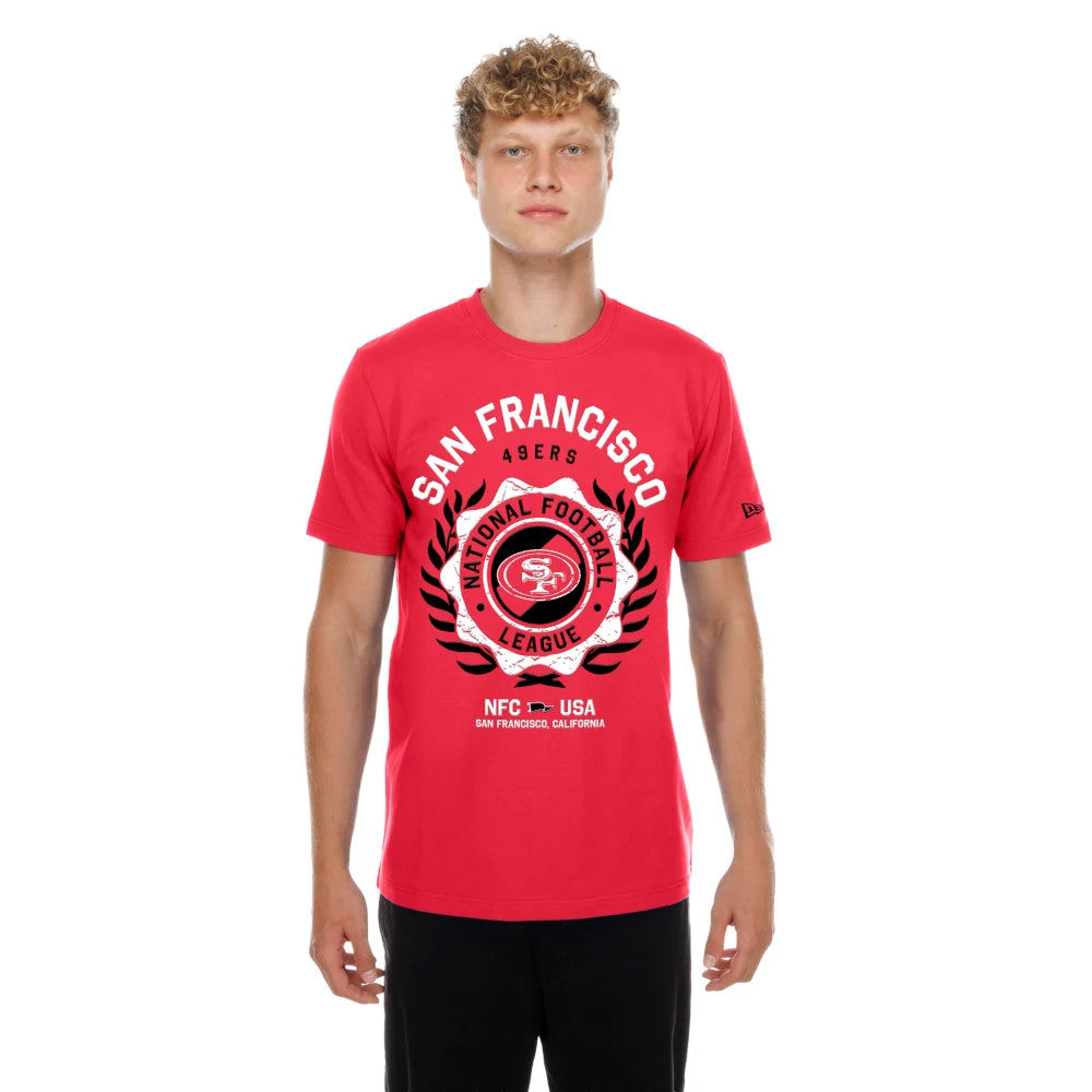 The model is wearing this NFL San Francisco 49ers T-Shirt in red. 1