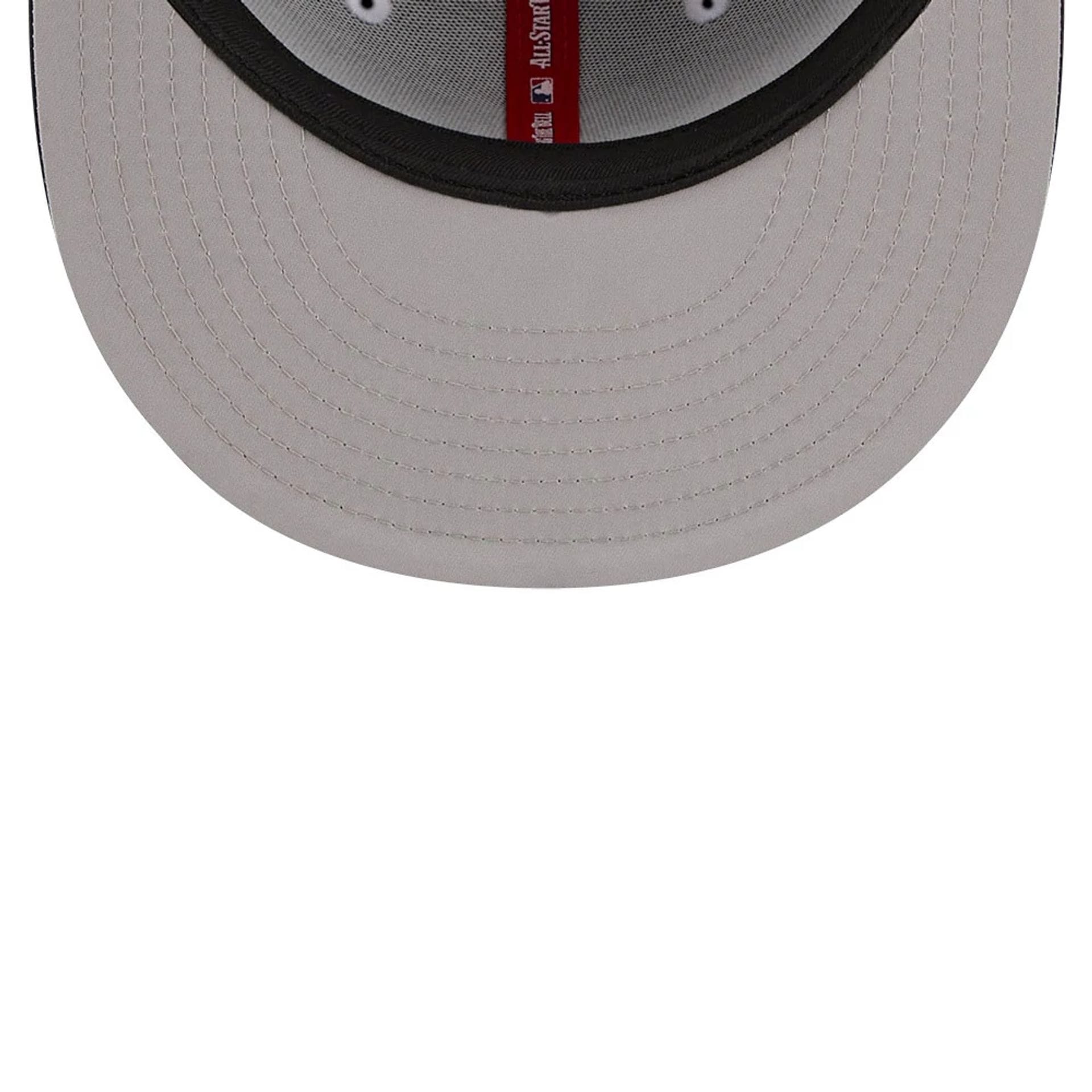 Pictured is this MLB All Star Game Detroit Tigers 9FIFTY Snapback cap in navy. 2