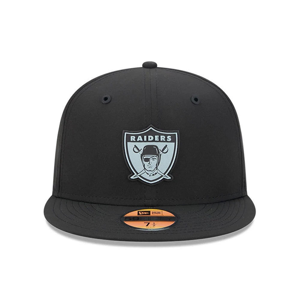 Pictured is this NFL Sideline 2026 Las Vegas Raiders 59FIFTY Fitted cap in Black. 2