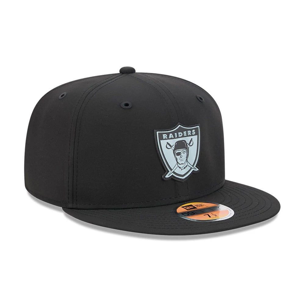 Pictured is this NFL Sideline 2026 Las Vegas Raiders 59FIFTY Fitted cap in Black. 3