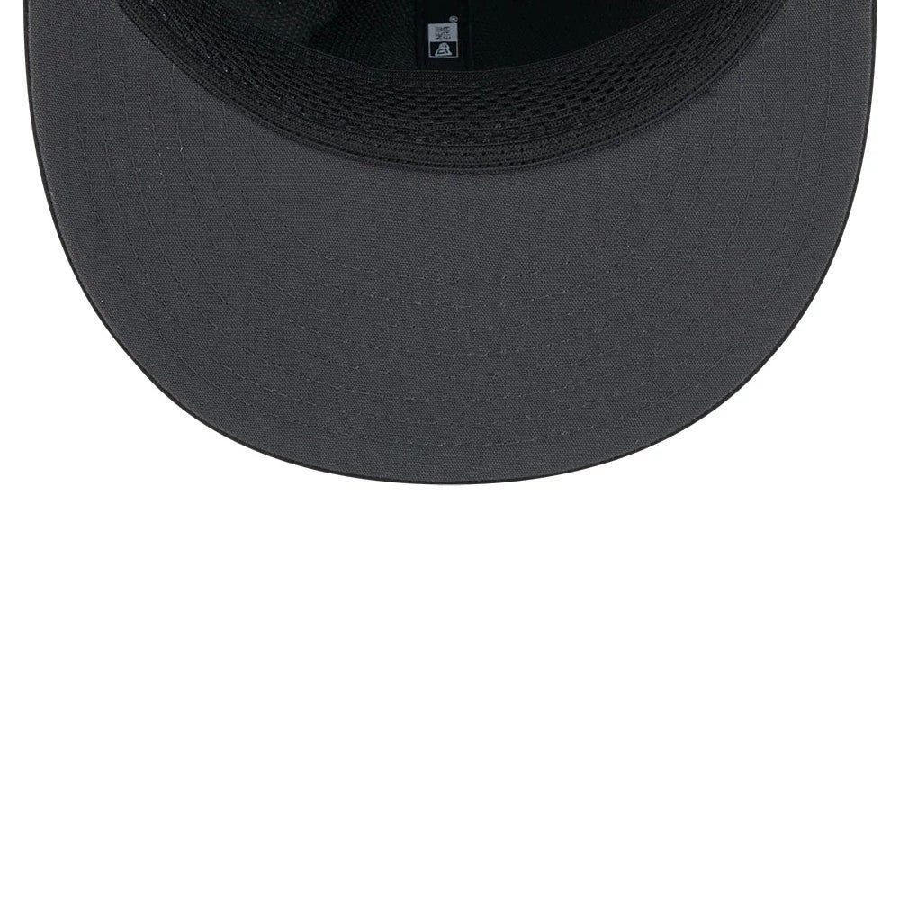 Pictured is this NFL Sideline 2026 Las Vegas Raiders 59FIFTY Fitted cap in Black. 7