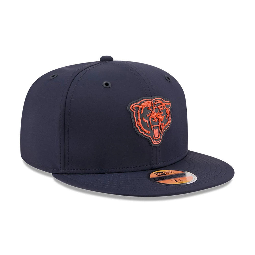 Pictured is this NFL Sideline 2026 Chicago Bears 59FIFTY Fitted cap in Navy. 3