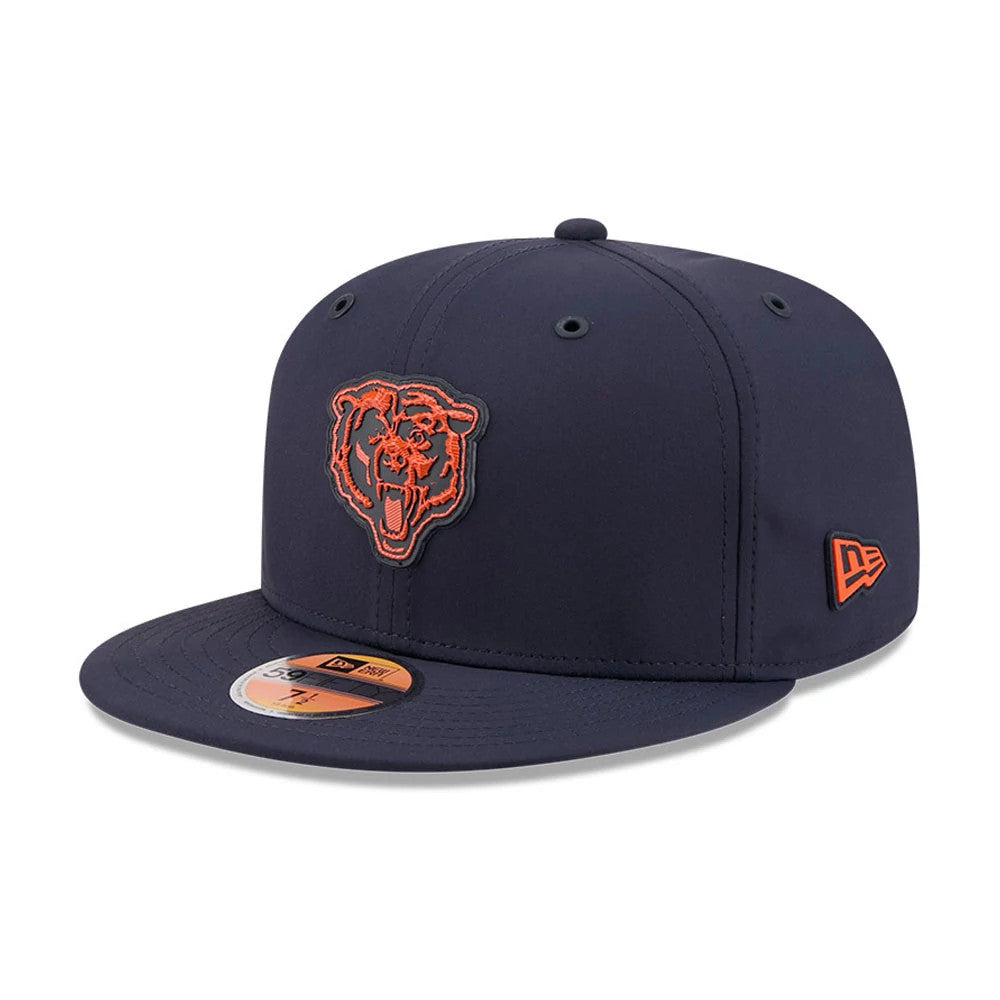 Pictured is this NFL Sideline 2026 Chicago Bears 59FIFTY Fitted cap in Navy. 1