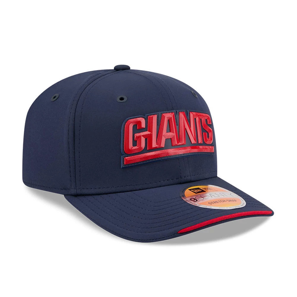 Pictured is this NFL Sideline 2026 New York Giants 9SEVENTY Stretch Snap cap in dark blue. 3
