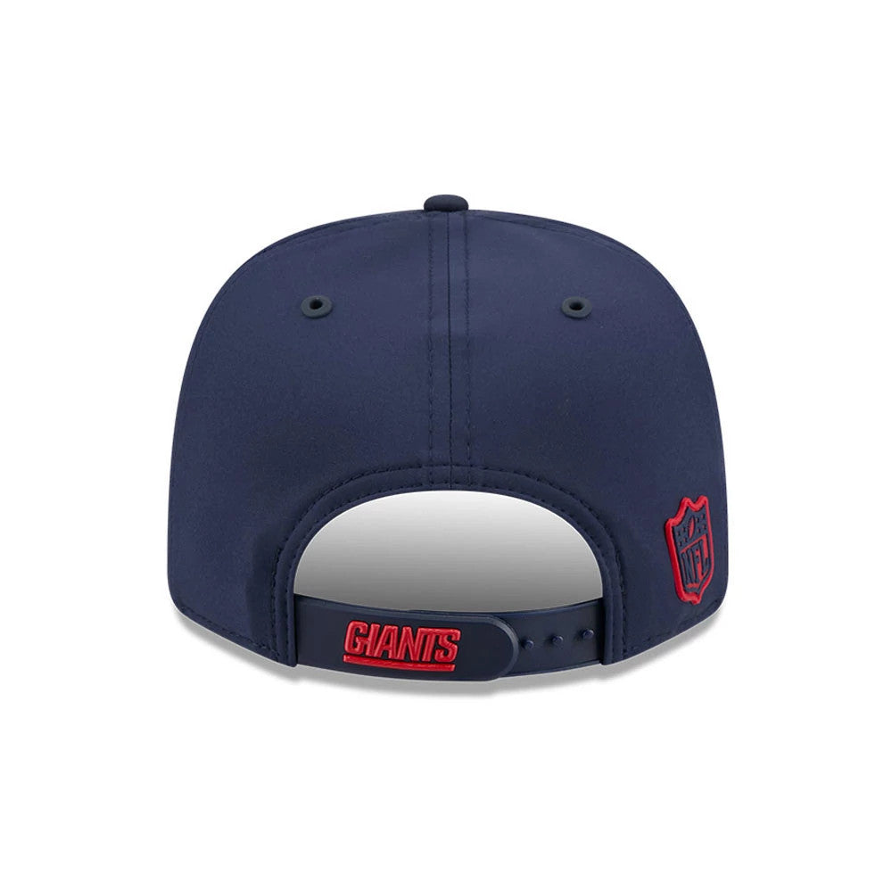 Pictured is this NFL Sideline 2026 New York Giants 9SEVENTY Stretch Snap cap in dark blue. 5