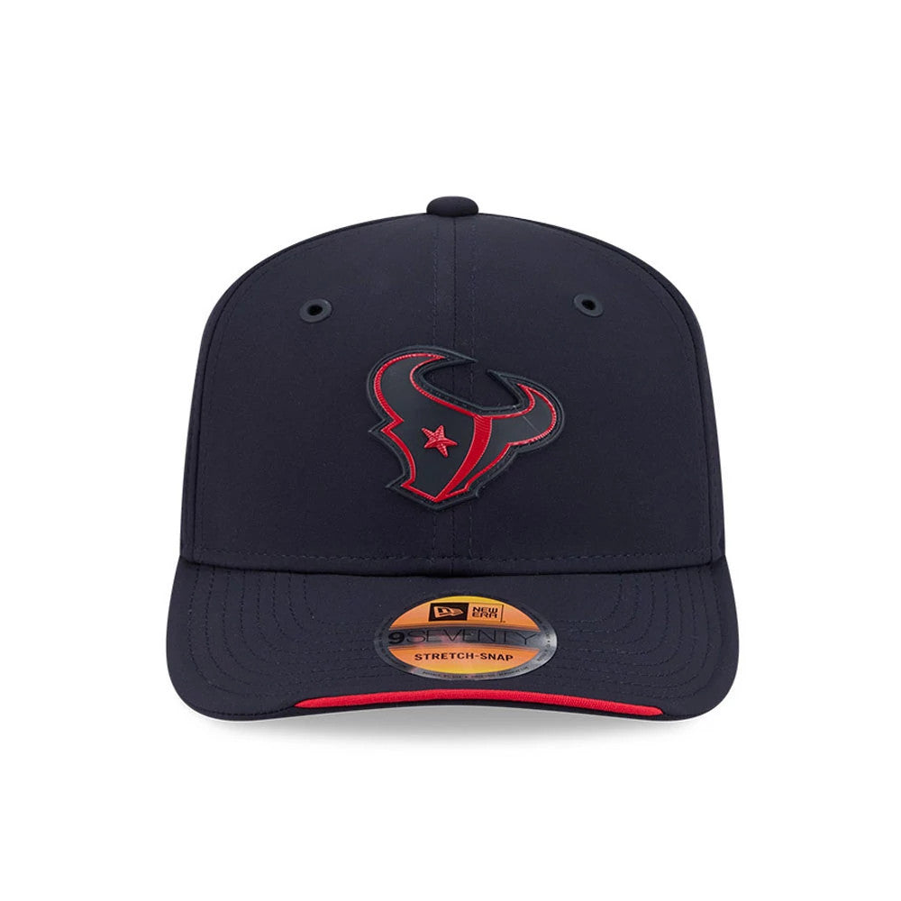Pictured is this NFL Sideline 2026 Houston Texans 9SEVENTY Stretch Snap cap in navy. 2
