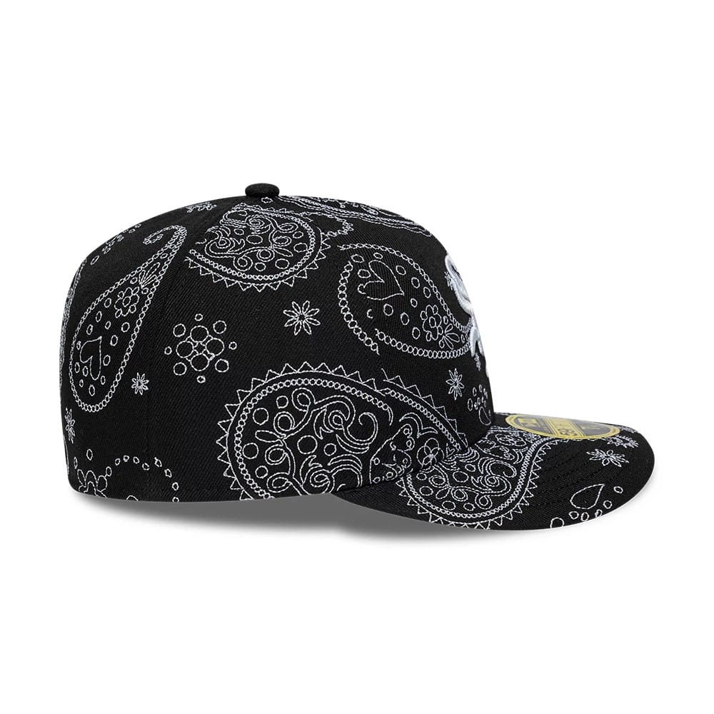 Pictured is this MLB All Over Paisley Chicago White Sox Low Profile 59FIFTY Fitted cap in black. 6