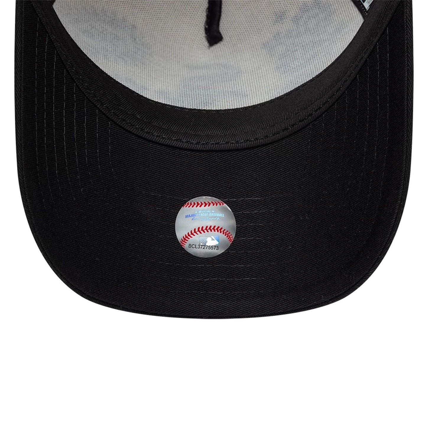 Pictured is this MLB Paisley Chicago White Sox 9FORTY E-Frame cap in black. 7