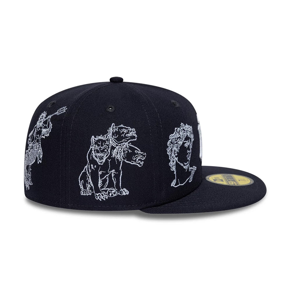 Pictured is this MLB Mythical New York Yankees 59FIFTY Fitted cap in navy. 6