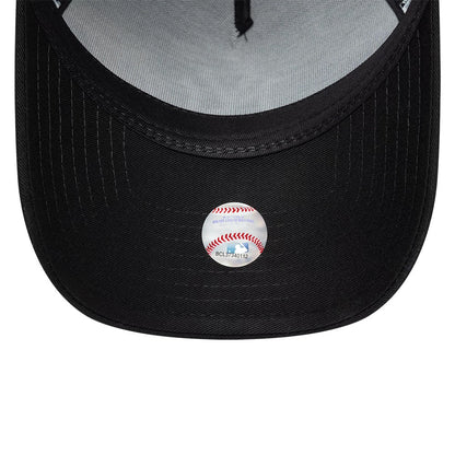 Pictured is this MLB Food New York Yankees 9FORTY A-Frame cap in black. 7