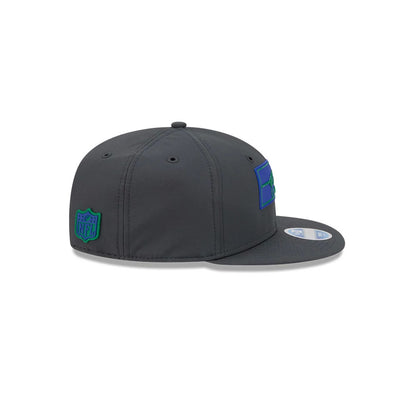 Pictured is this Youth NFL Sideline 2026 Seattle Seahawks 9FIFTY Snapback cap in charcoal. 6
