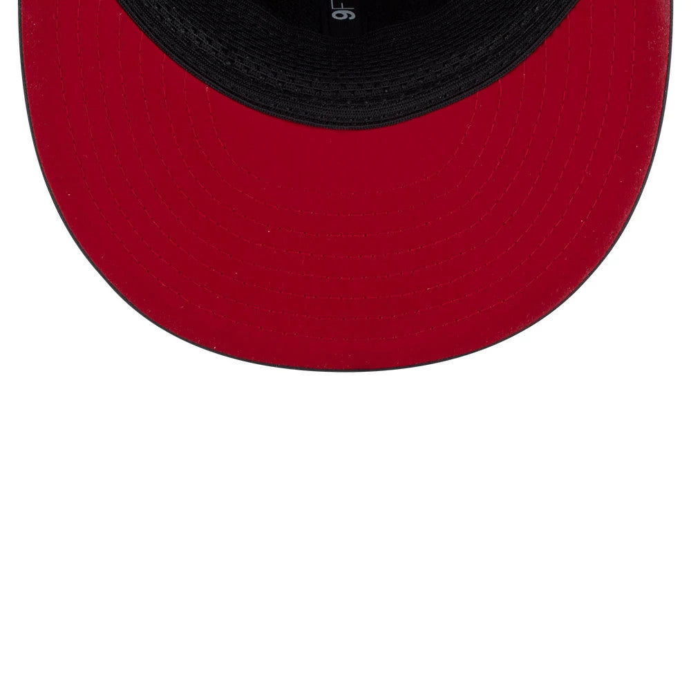 Pictured is this Youth NFL Sideline 2026 San Francisco 49ers 9FIFTY Snapback cap in charcoal. 2