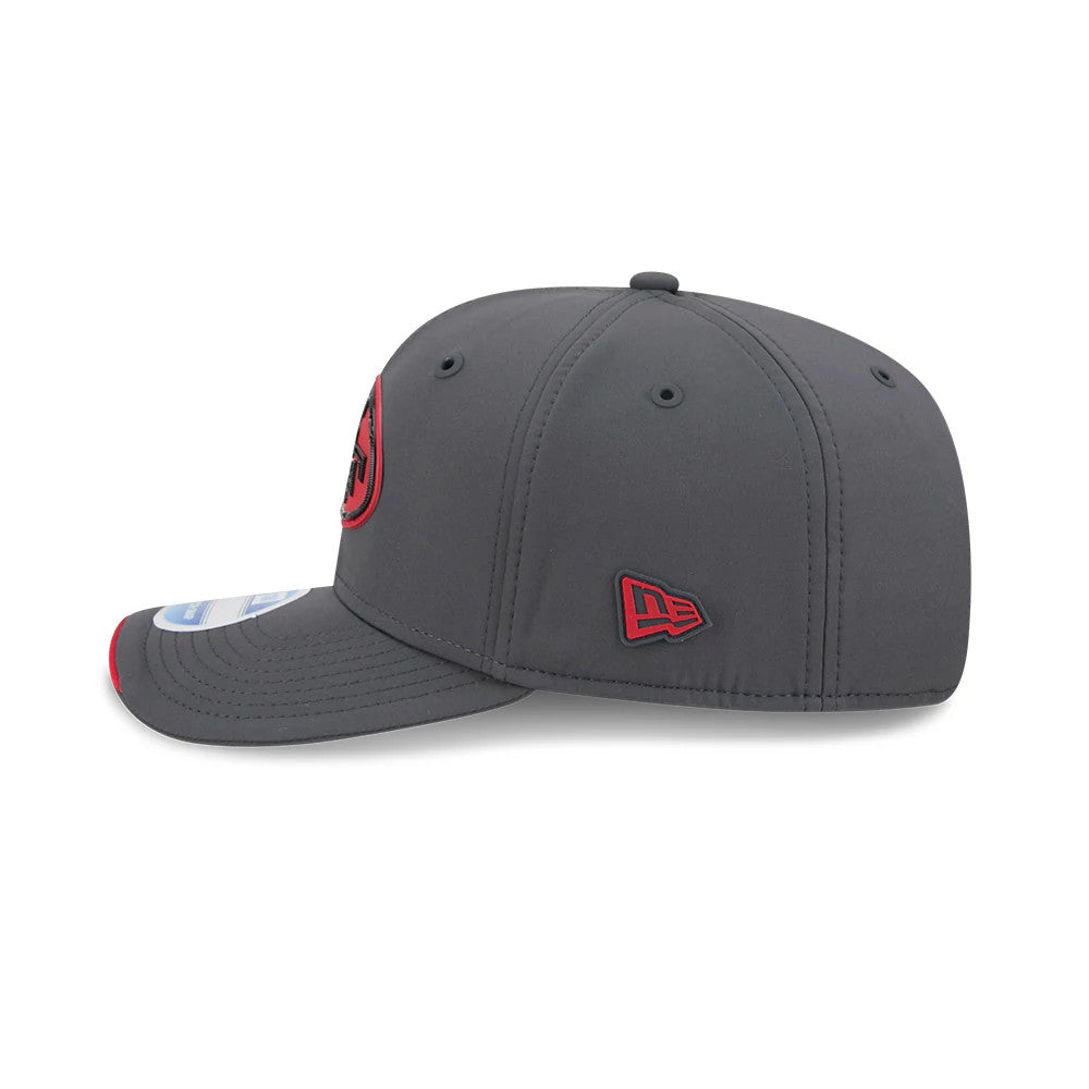 Pictured is this NFL Sideline 2026 San Francisco 49ers 9SEVENTY Stretch Snap cap in charcoal. 5