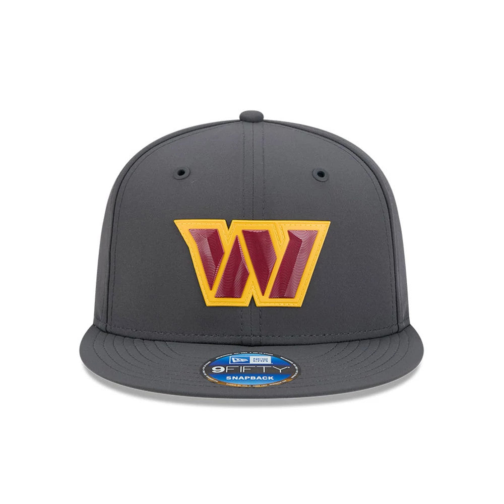 Pictured is this NFL Sideline 2026 Washington Commanders 9FIFTY Snapback cap in charcoal. 3
