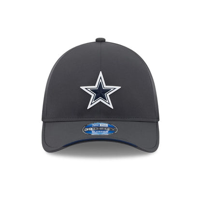 Pictured is this NFL Sideline 2026 Dallas Cowboys 39THIRTY M-Crown Stretch Fit cap in charcoal. 2